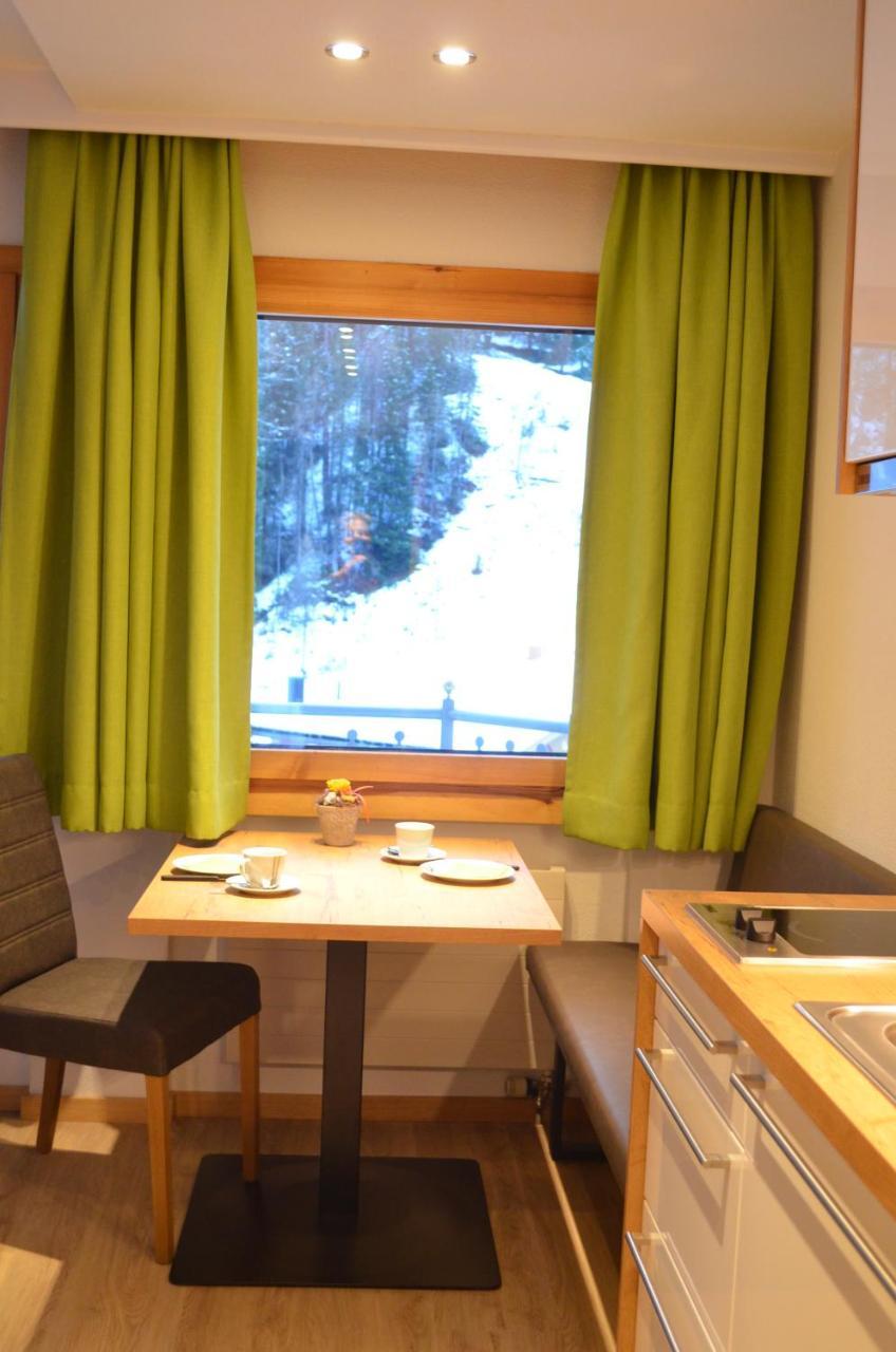 Chasa Ravaischa Lägenhet Samnaun Exteriör bild